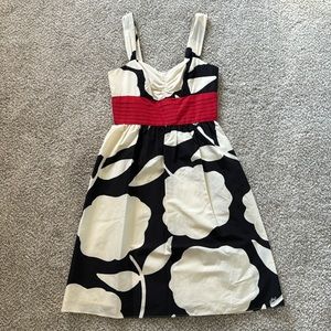 Lilly Pulitzer size 4 holiday or formal silk dress